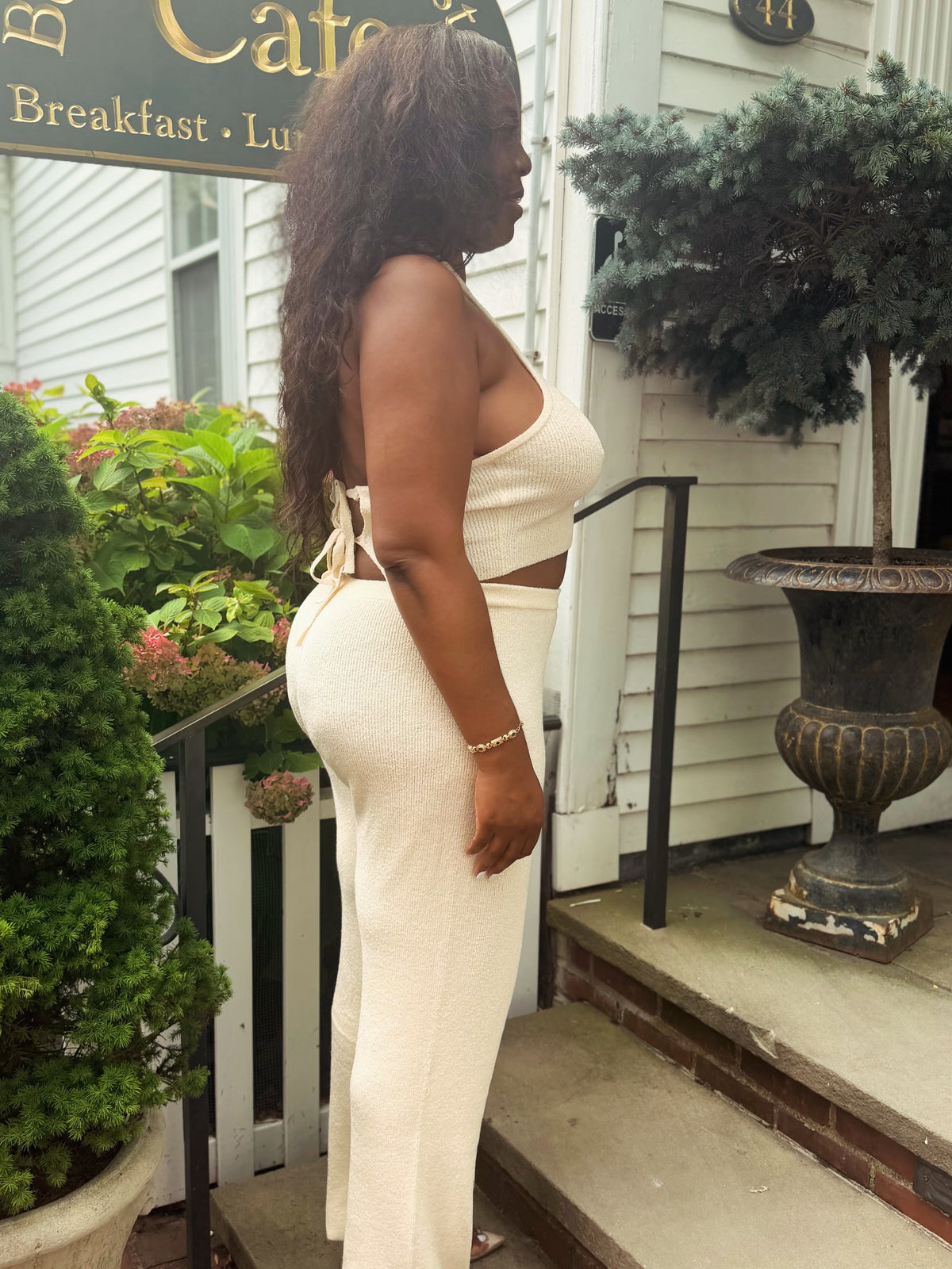 THE BRIELLE SET